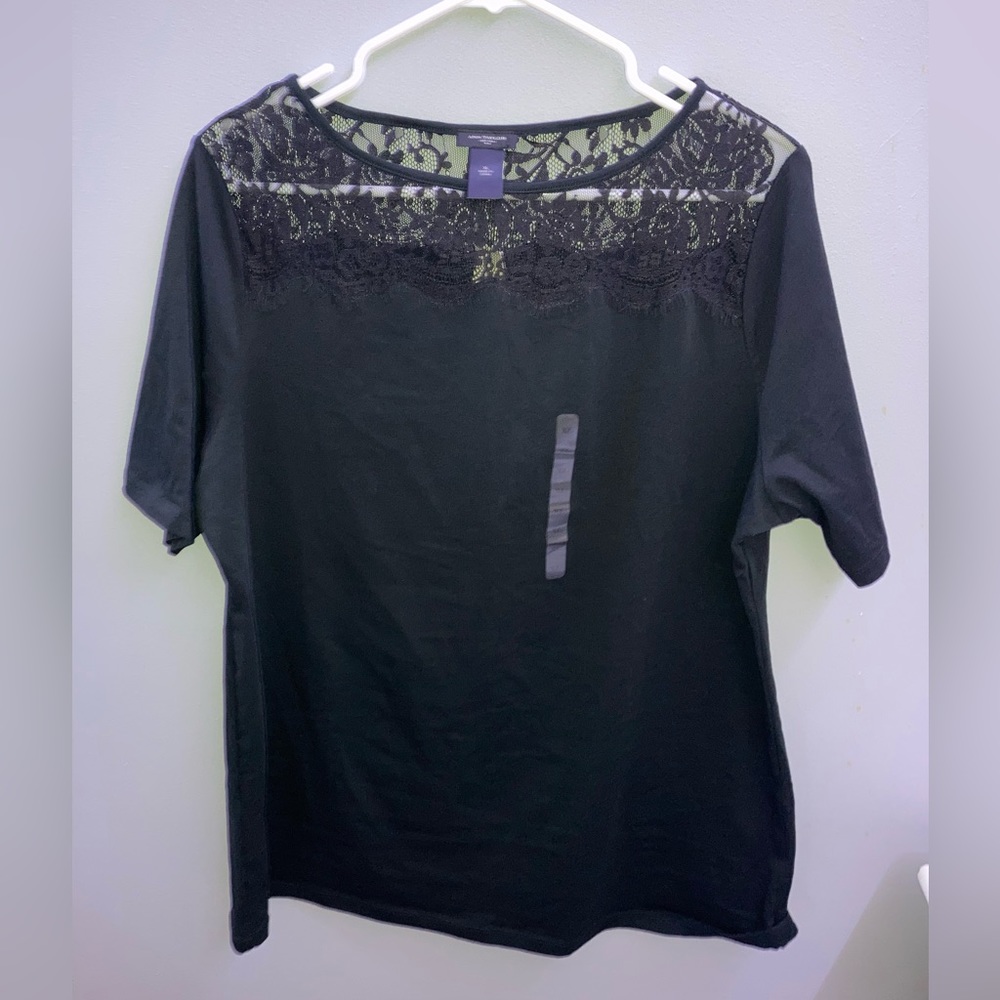 Ann Taylor Black T-shirt with Black Lace - Picture 5 of 6